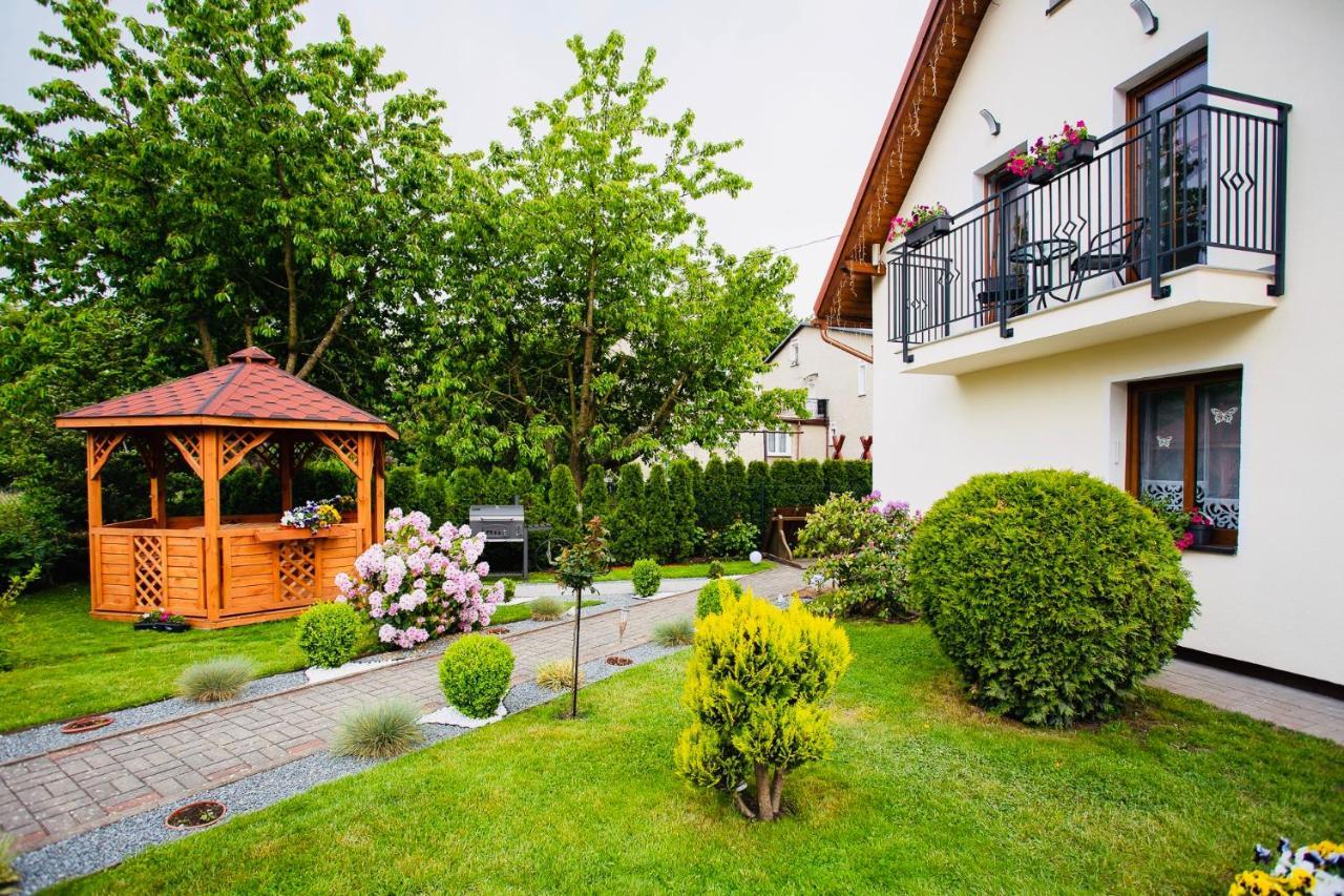 Apartamenty Pod Cisem Kudowa-Zdrój Esterno foto